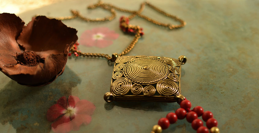 प्रभा ✺ Brass Necklace { 2 }